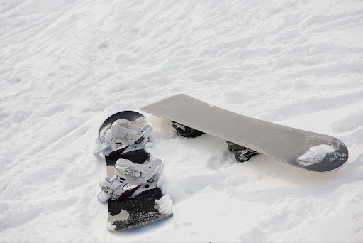 Ski and Snowboard Accident Lawsuits in Colorado – Who’s Liable?
